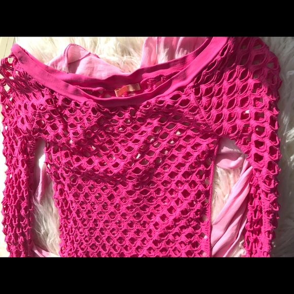 🌴Forever 21 Cutest Hot Pink Mesh Top💕 - Picture 3 of 8